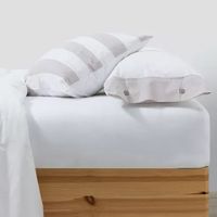 чаршафи - 84245 клиенти