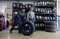 Мото гуми Pirelli 100 90 19 - 45738 варианти | Gumi7 Мото гуми Pirelli 100 90 19 - 23674 варианти
