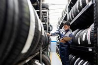Мото гуми Pirelli 120 70 17 - 68662 вида | Gumi7 Мото гуми Pirelli 120 70 17 - 55280 вида