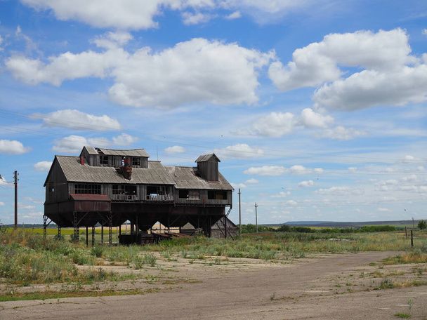елеватори - 56484 бестселъри