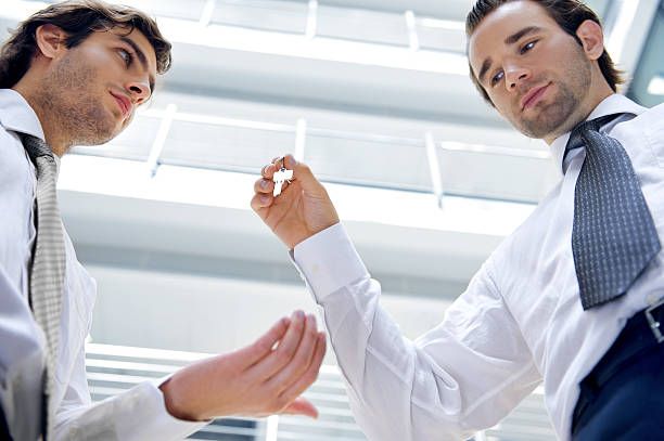 прехвърляне на имот чрез покупко продажба - 87561 комбинации